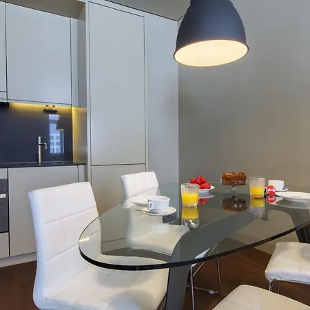 Apt In 8 Building - Center Lissabon