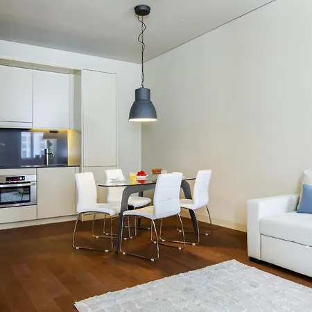 Apt In 8 Building - Center